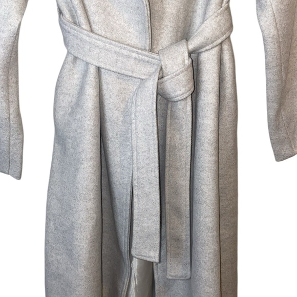 NWT Yu Hong Fashion Gray Belted Coat, Size XL - Picture 6 of 9